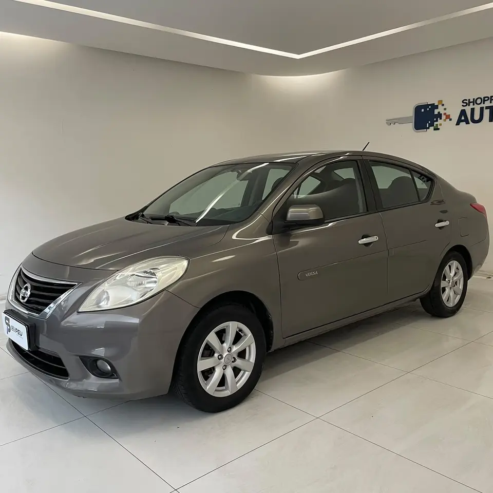 NISSAN VERSA 1.6 SL 16VFLEX 4P 2013