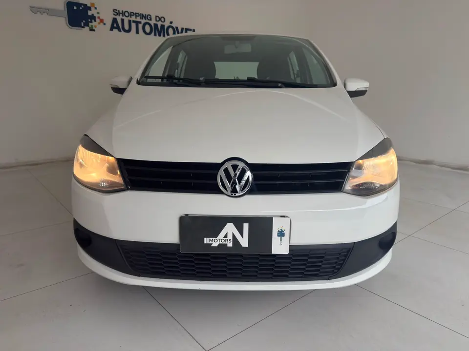 VW - VolksWagen Fox 1.0 Mi Total Flex 8V 5p 2014, foto 2