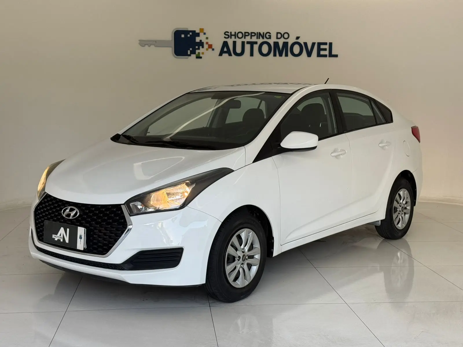 Hyundai HB20S Unique 1.0 Flex 12V Mec. 2019, foto 1